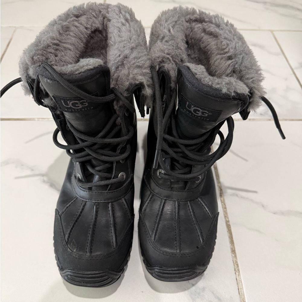 UGG Gray Fluffy Slippers